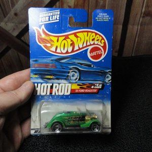 Hot Wheels 33 Ford Roadster #4of 4~1999 edition~NOS~Detailed Rat rod~Man Cave